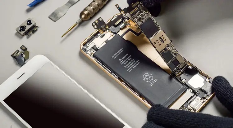 iPhone Batarya değişim ücreti 2025: İşte güncel fiyatlar