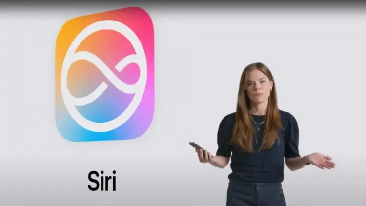 Siri'nin Varsayılan Sesinden Sıkıldınız mı? İşte O Sesi Değiştirmenin En Hızlı Yolu!