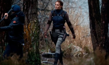 Tomb Raider Setinden İlk Kareler: Sophie Turner Sahada!